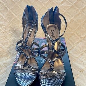 Carlos by Carlos Santana Silver-Blue Metallic Strappy Heels